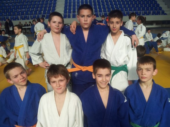 Džudisti Spartaka osvojili tri medalje u Zrenjaninu