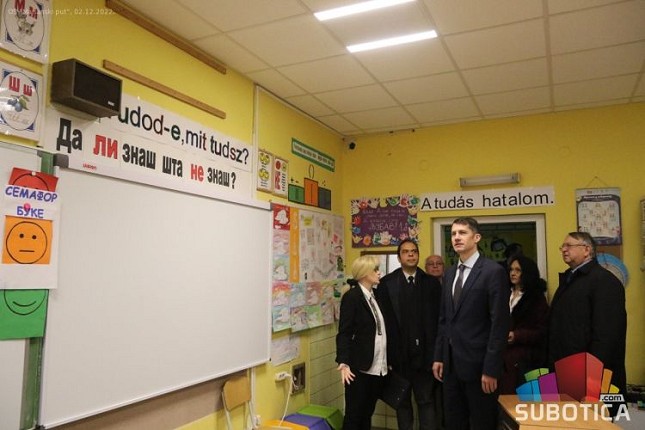 OŠ "Majšanski put" dobila novu led rasvetu i termoizolaciju