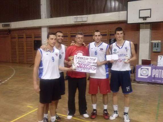 Završen Memorijalni turnir  u basketu - "Branko Zrnić 2013"