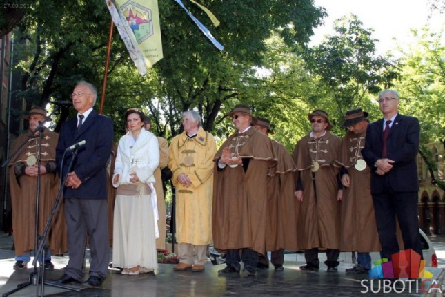 Održana centralna manifestacija Dana pčelarstva