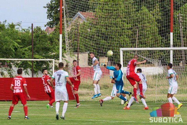 Fudbal:  Bačka 1901 polusezonu završila porazom u Bačkoj Palanci