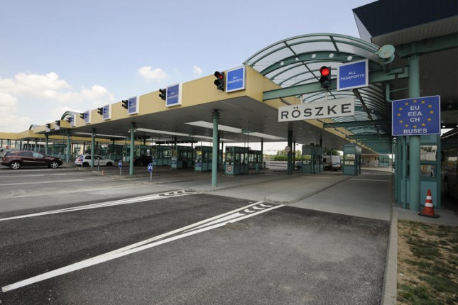 Do Segedina putarina, a nalepnica nema