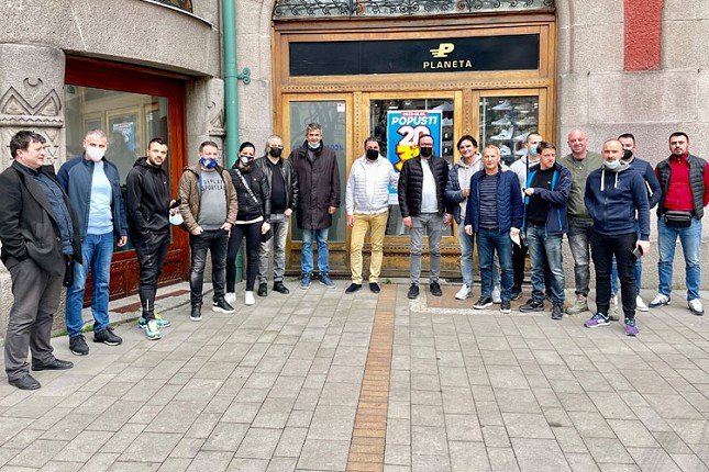 Ugostitelji skraćuju rad do 20 časova, pripremaju predlog o primeni kovid propusnica