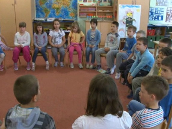 Gde se izgubila dvojezičnost?