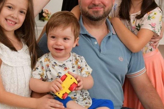 Pomozimo Vanji da ne skida osmeh s lica