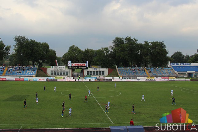 Slaba igra i ubedljiv poraz fudbalera Spartaka protiv Metalca (0:3)
