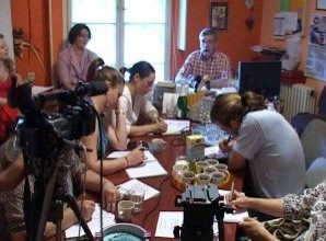 Upravni odbor smenio direktorku