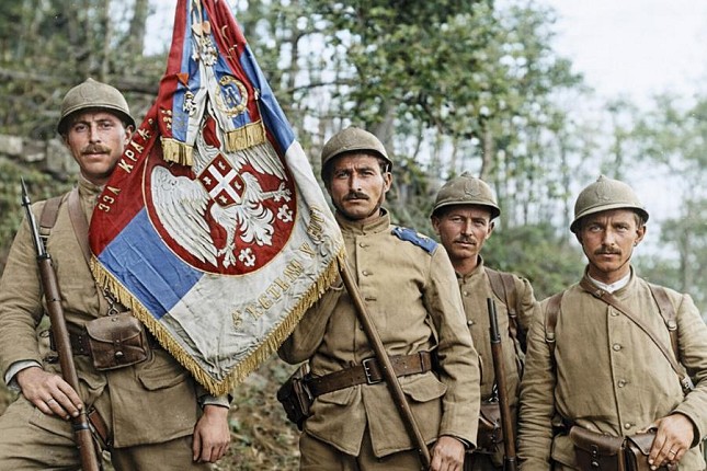 Sećanje na solunske ratnike kroz poeziju Miluna Đačića