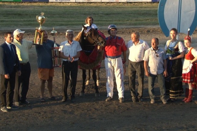 Grlo Rinkop Džet pobednik i novi rekorder trke "Dužijanca 2016."