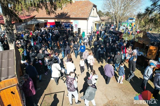Festival domaće hrane u Višnjevcu - tražila se porcija više