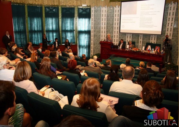 Otvoren je naučni skup "Tehnologija, kultura i razvoj"