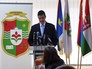 Postupci zbog kršenja prava Mađara