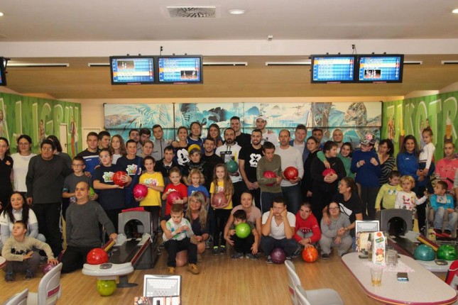 Sportisti se družili sa decom sa autizmom i smetnjama u razvoju