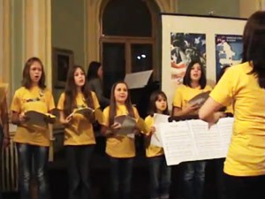 Nastup Dečijeg hora Tandrčak u Biblioteci