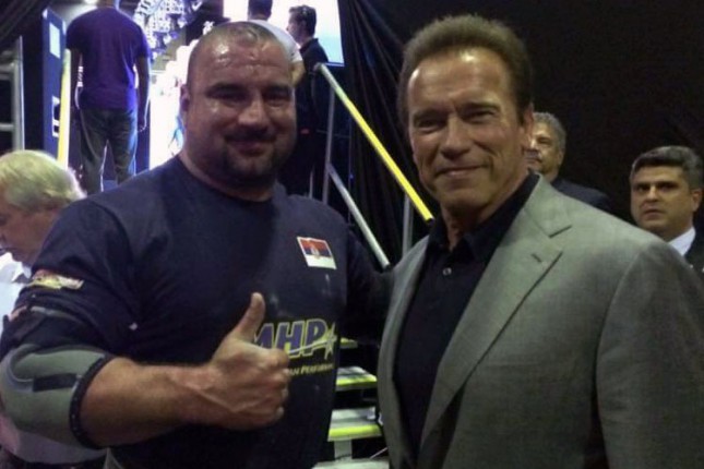 Katona sudi Švarcenegeru