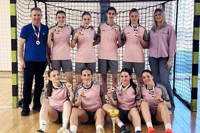 Gimanzijalke prvakinje Srbije u futsalu