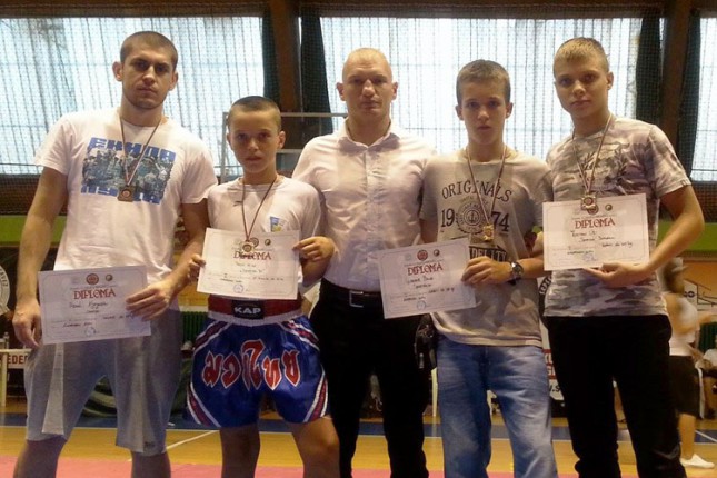 Četiri medalje kikboksera Spartaka na Evropskom kupu u Novom bečeju