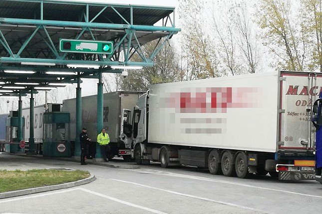 Nezadovoljni prevoznici blokirali terminal za teretnjake na Horgošu