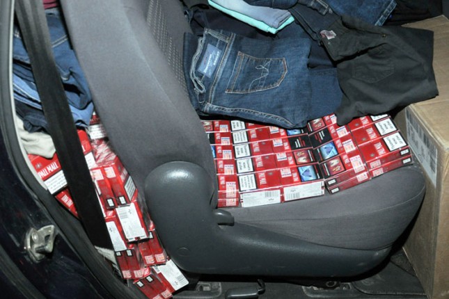 Zaplenjeno preko 6.000 paklica cigareta