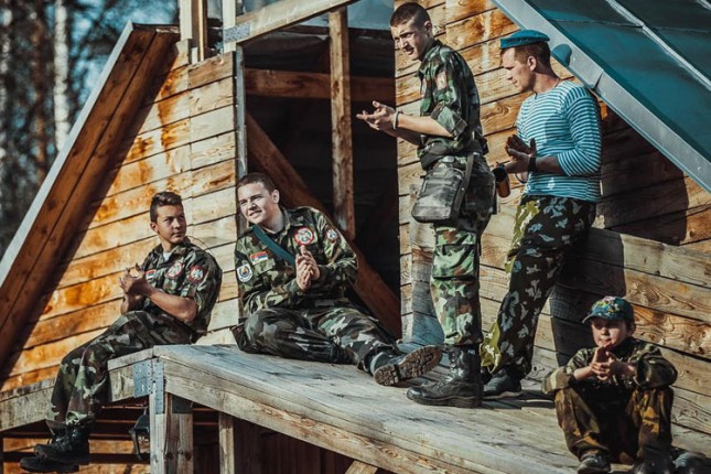 Deca ratnih veterana boravila u kampu u Rusiji