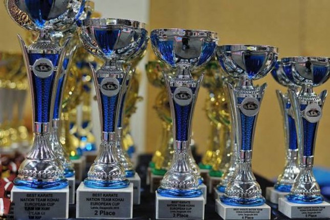 Uspešan nastup karatista Enpija na prvenstvu Evrope