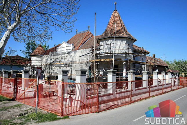 Rekonstruisana Abazija otvara se u junu