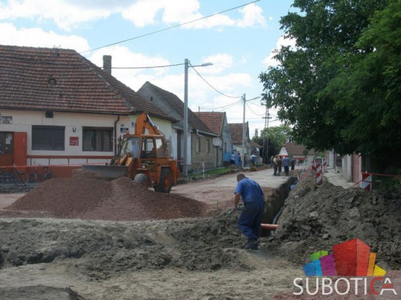 Nastavak radova na kružnom toku u ulici Ivana Antunovića