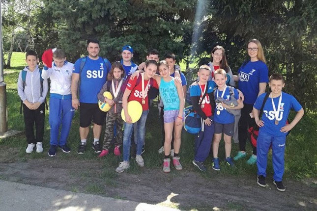 Plivanje: Spartakovi mlađi takmičari osvojili 15 medalja na turniru u Kikindi
