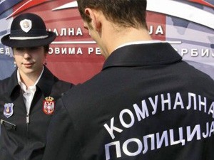 Komunalna policija: kazne za plakate