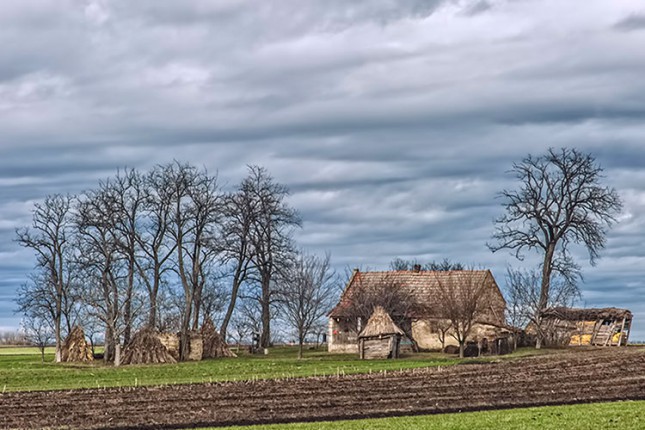 Napušteni salaši oko Subotice - oronuli muzeji!