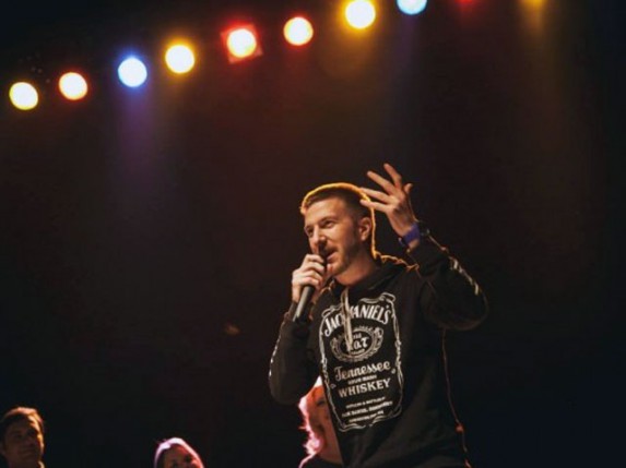 Novi stand up komičar organizacije Standup.rs