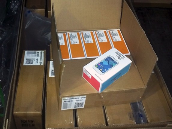 Sprečeno krijumčarenje telefona u vrednosti od 50.000 evra