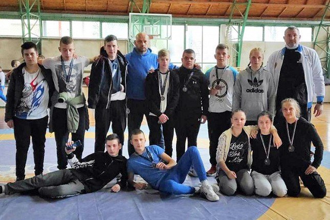 Rvanje: Spartak U15 treći na Kupu Srbije