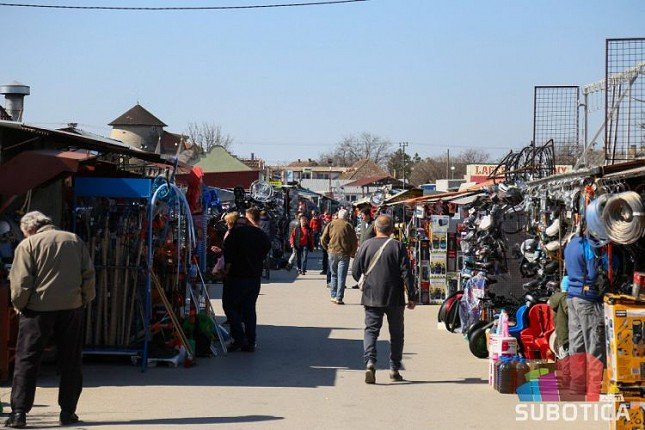 Fiskalne kase - početak kraja subotičkog buvljaka?