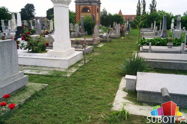 Večne kuće pune vode