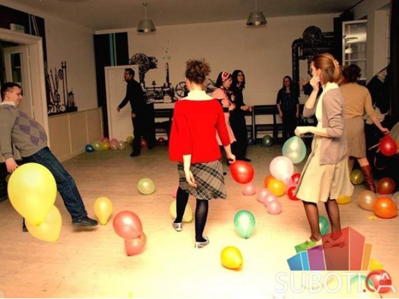 Održana večernja igranka u "Skladištu"