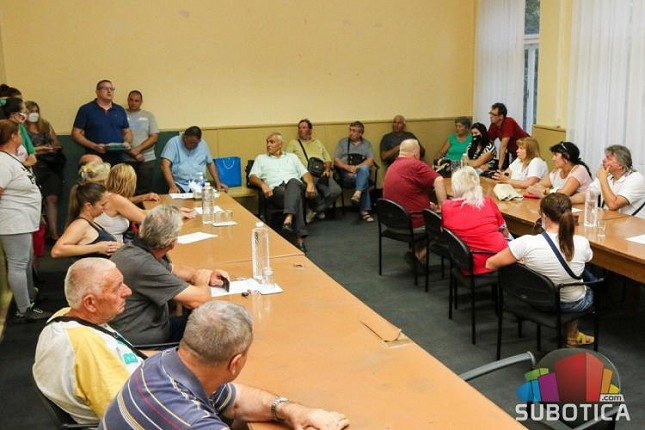 Zbor građana u Bajmoku – na kom koloseku smo zalutali?