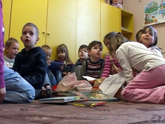 Uručena donacija bilingvalnom vrtiću