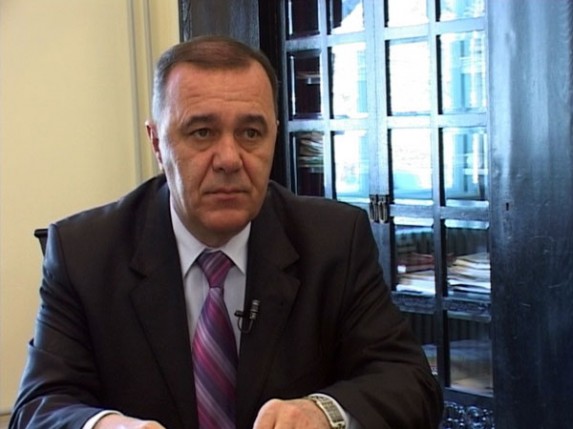 Sutra zaseda lokalni parlament