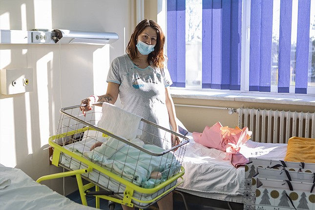 Prvog dana 2023. godine rođene četiri bebe, devojčica iz porodice Kolar najbrža