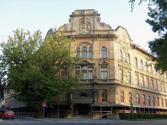 Hemijsko-tehnološka srednja škola ocenjena najvišom ocenom