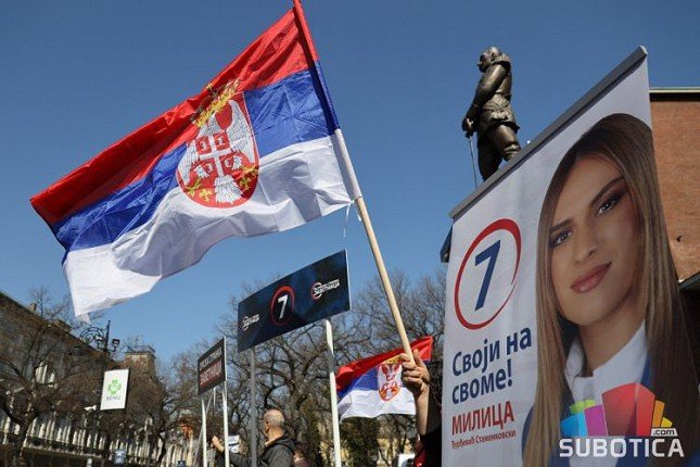 Subotički odbor "Zavetnika" pita - kome smetaju državni simboli u Subotici?