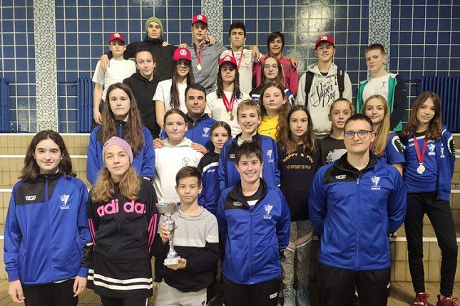 Plivanje: Spartak Prozivka treći u Ligi mladih plivača Vojvodine