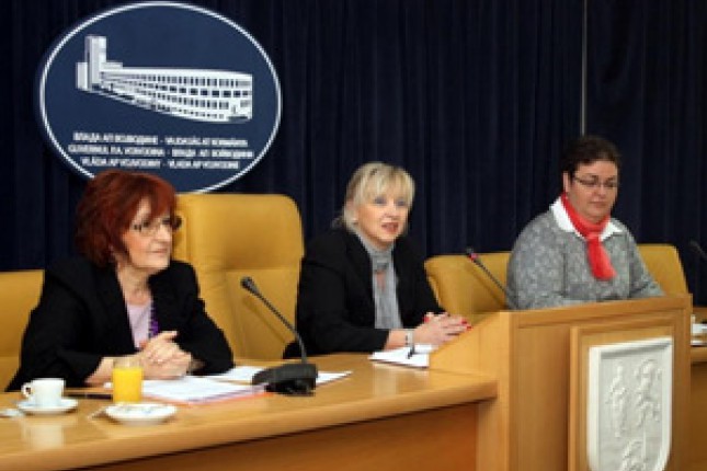 Različiti aršini za porodiljske nadoknade