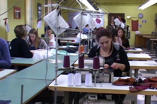 Tehničar-modelar odeće lako dolazi do posla