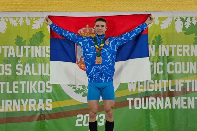 Dizanje tegova: Balaž Benčik Maša osvojio bronzu na Kupu baltičkih nacija