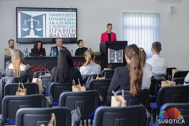 Održan svečani prijem brucoša na Pravnom fakultetu za privredu i pravosuđe