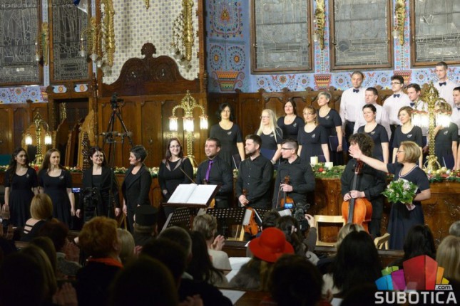Hor "Sveti Roman Melod" i prijatelji Subotičane ostavili bez daha