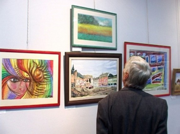 Izložba i aukcija u organizaciji Crvenog krsta