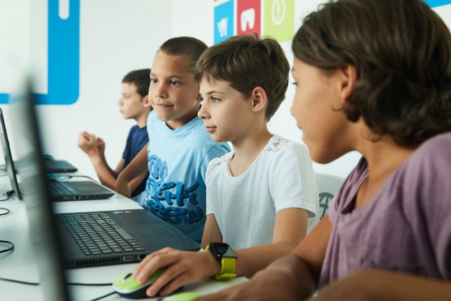 Dani otvorenih vrata u školi programiranja "Logiscool"